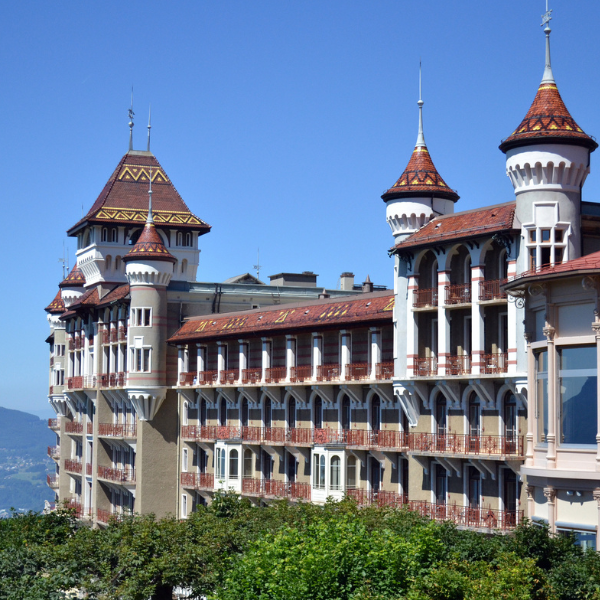 The Étoile filante Foundation celebrates their 30th anniversary at the Caux Palace